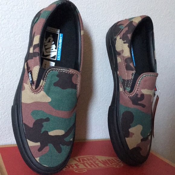 Vans Shoes - vans slipon pro camo black6.5